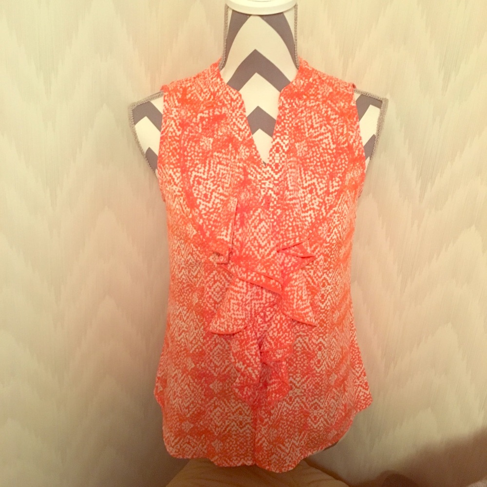 Flirty fancy fun summer top!!